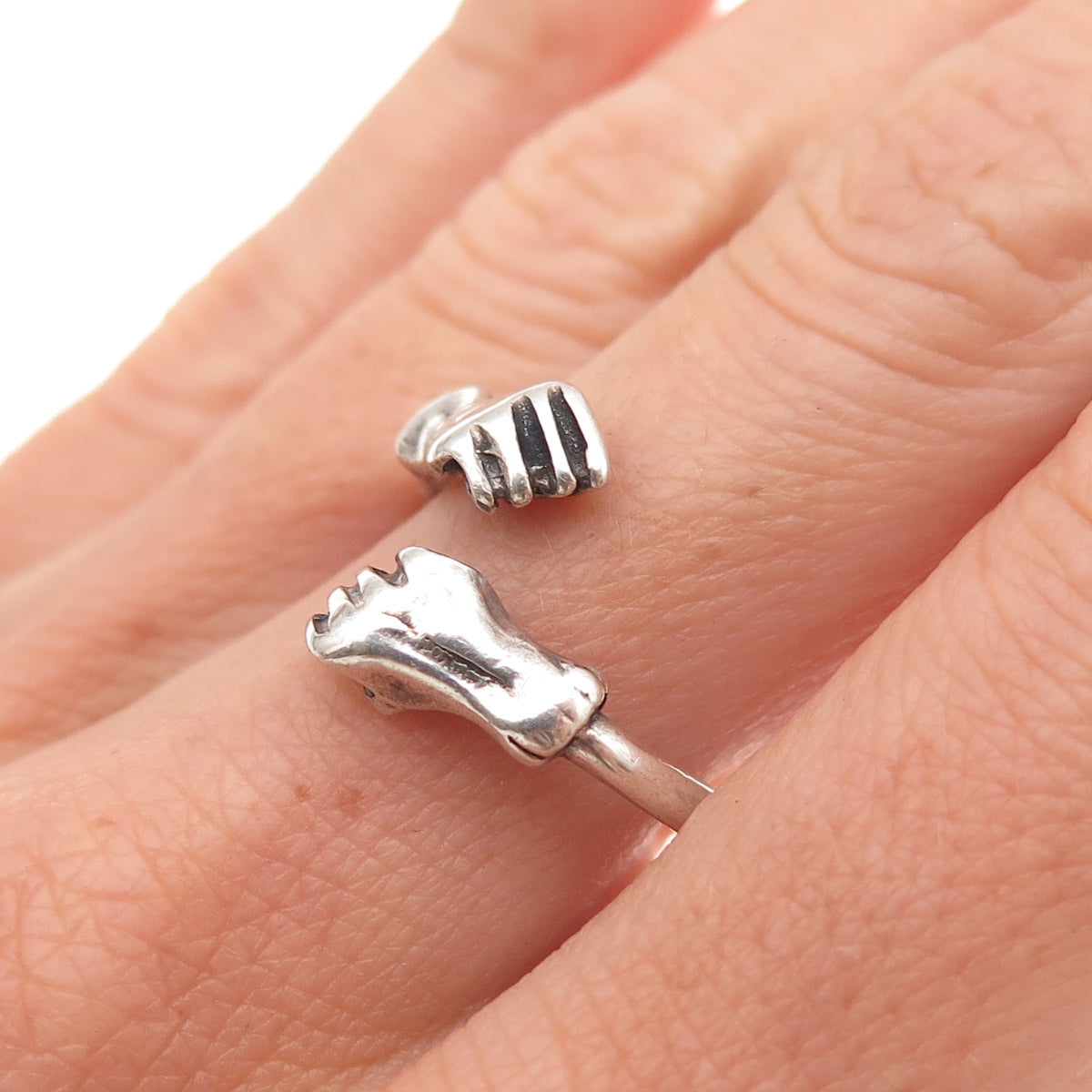 925 Sterling Silver Vintage Fighter Oxidized Adjustable Ring Size 7.25