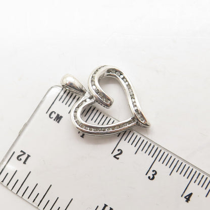 HN HENG NGAI 925 Sterling Silver Real Round-Cut Diamond Heart Pendant