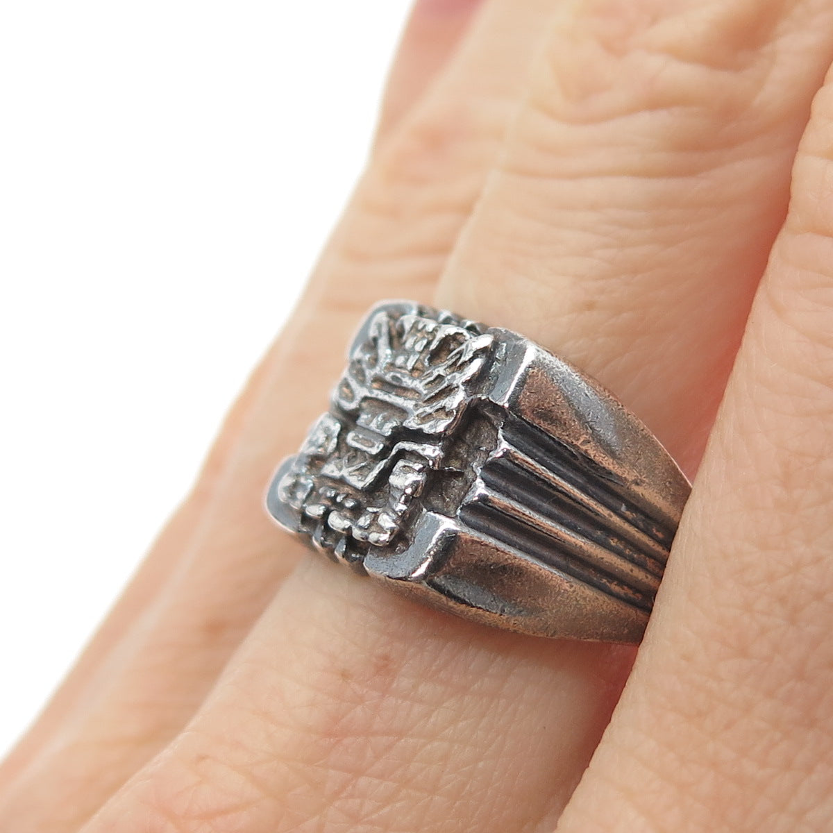 925 Sterling Silver Vintage Mayan Tribal Oxidized Ring Size 8.25