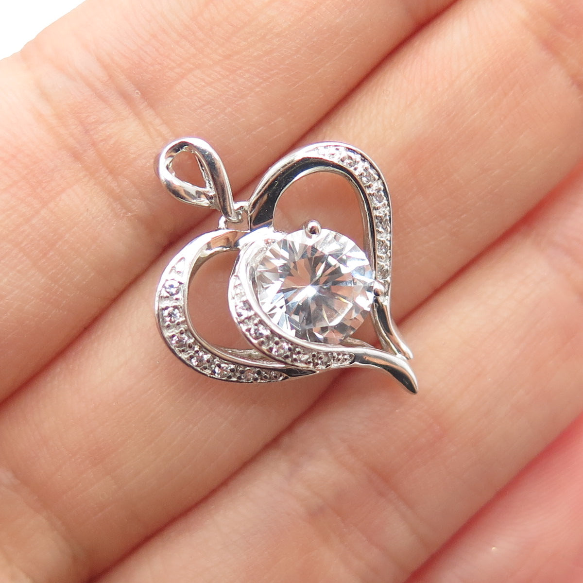 MICHELLE ALBALA 925 Sterling Silver Real White Topaz Heart Charm Pendant