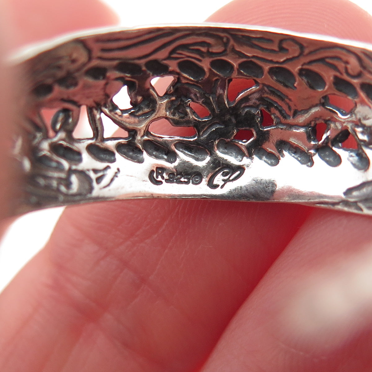 Carolyn Pollack 925 Sterling Silver Vintage Floral Ornate Hoop Earrings