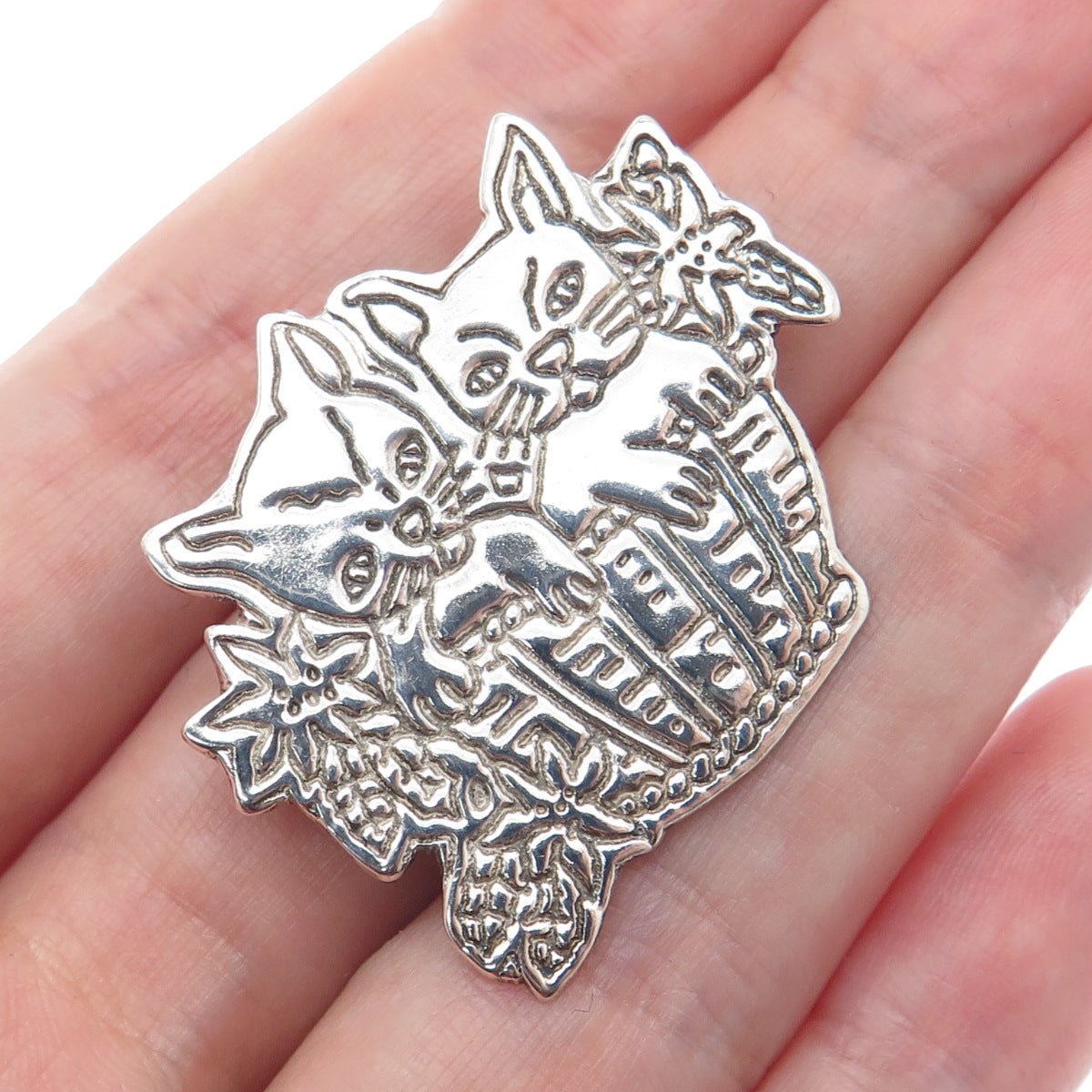 925 Sterling Silver Vintage Mexico Kitty Cat Basket Oxidized Pin Brooch Pendant