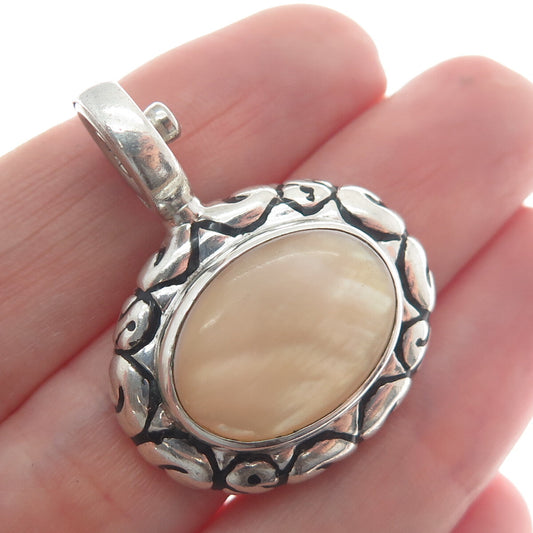 ESPO JOSEPH ESPOSITO 925 Sterling Silver Vintage Real Cream MOP Tribal Pendant