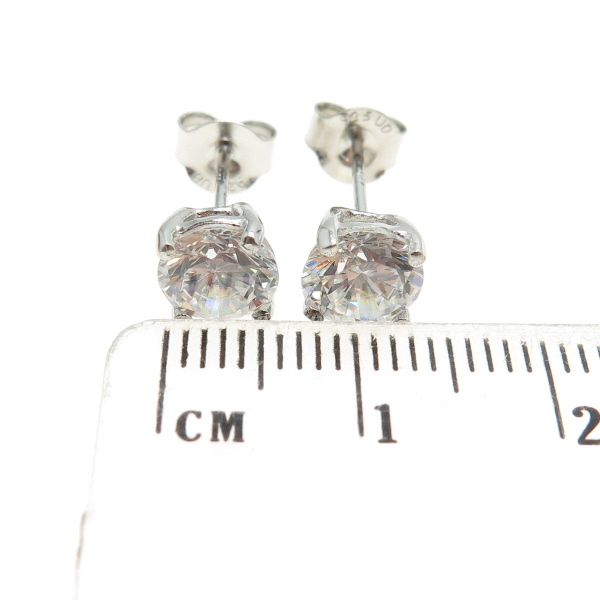 925 Sterling Silver Round-Cut Shaped C Z Stud Earrings