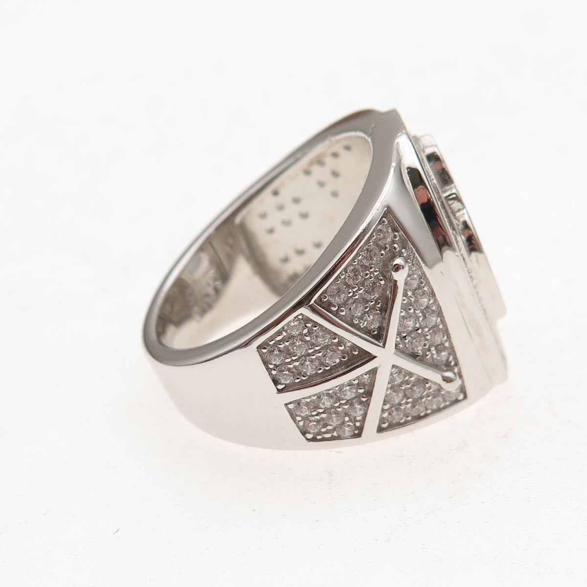 925 Sterling Silver Round-Cut C Z Horse & Horseshoe Ring Size 11.25