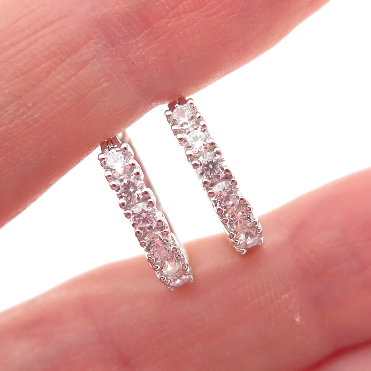 Sai 925 Sterling Silver Round-Cut C Z Hoop Earrings