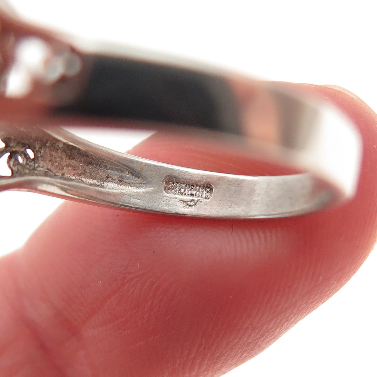 925 Sterling Silver Vintage Real Marquise-Cut Peridot Swirl Bypass Ring Size 7