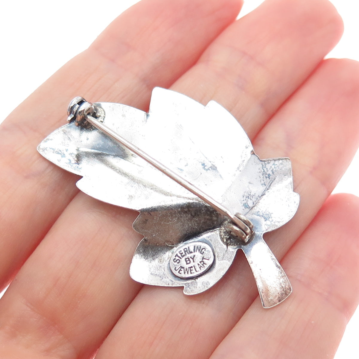 JEWELART 925 Sterling Silver Vintage Textured Floral Leaf Oxidized Pin Brooch