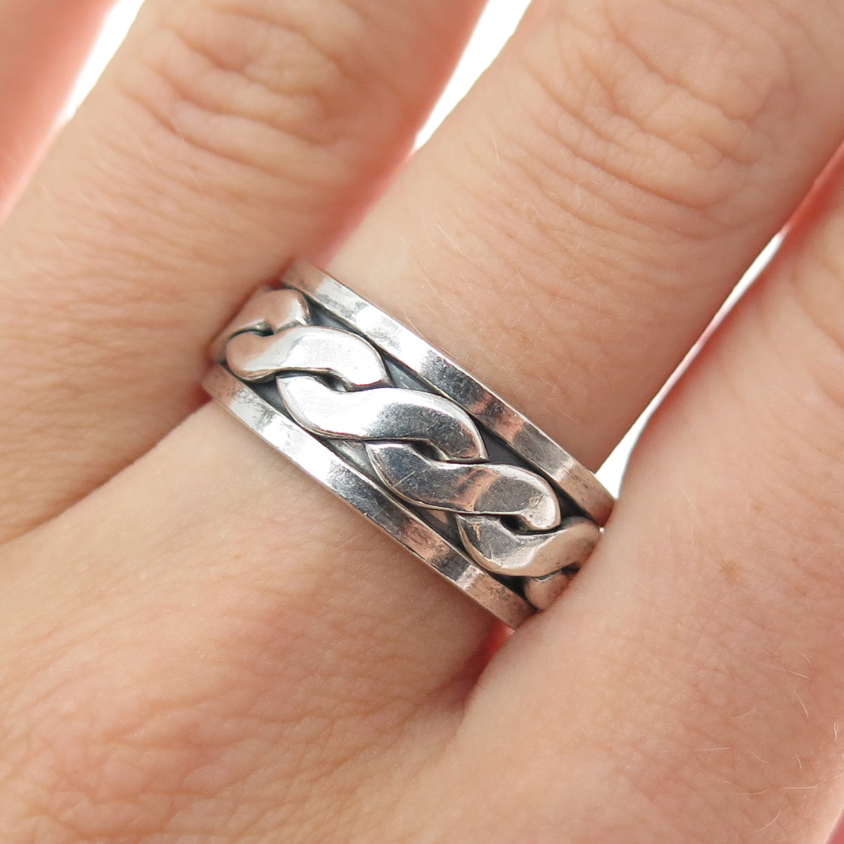 925 Sterling Silver Vintage Celtic Woven Oxidized Rotating Band Ring Size 7.75
