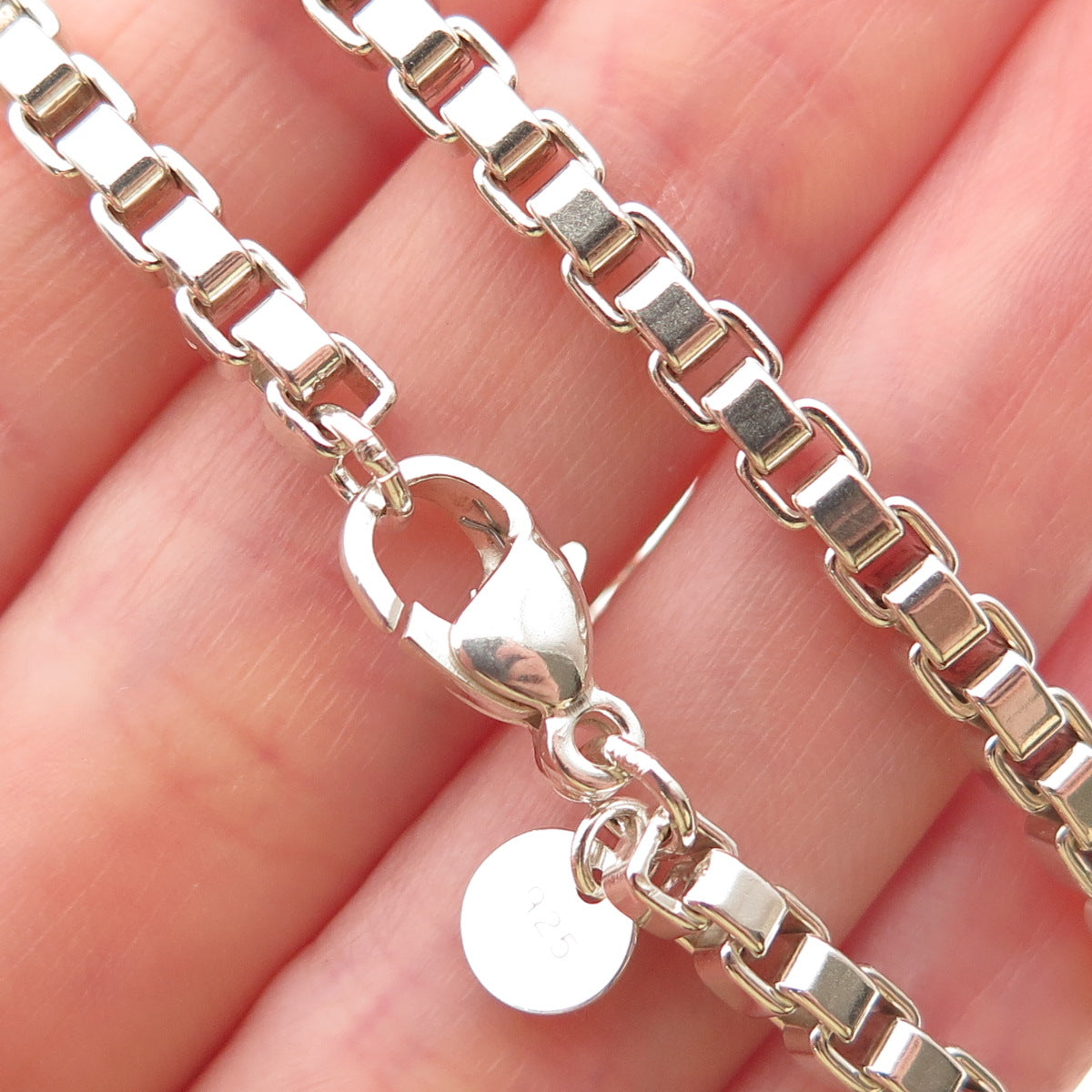 Tiffany & Co. 925 Sterling Silver Vintage Venetian Chain Necklace 18"