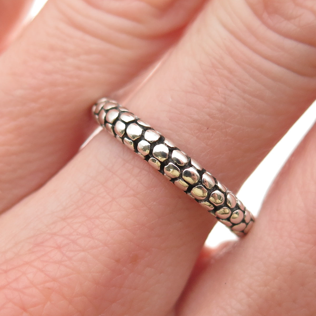 Michael Dawkins 925 Sterling Silver Dotted Oxidized Band Ring Size 8