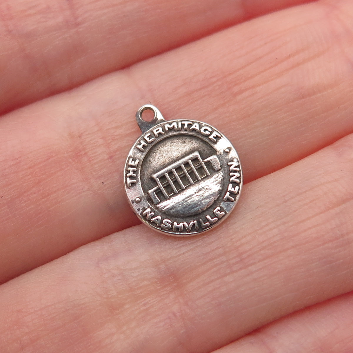 BATES & KLINKE 925 Sterling Silver Antique Art Deco The Hermitage Mini Pendant