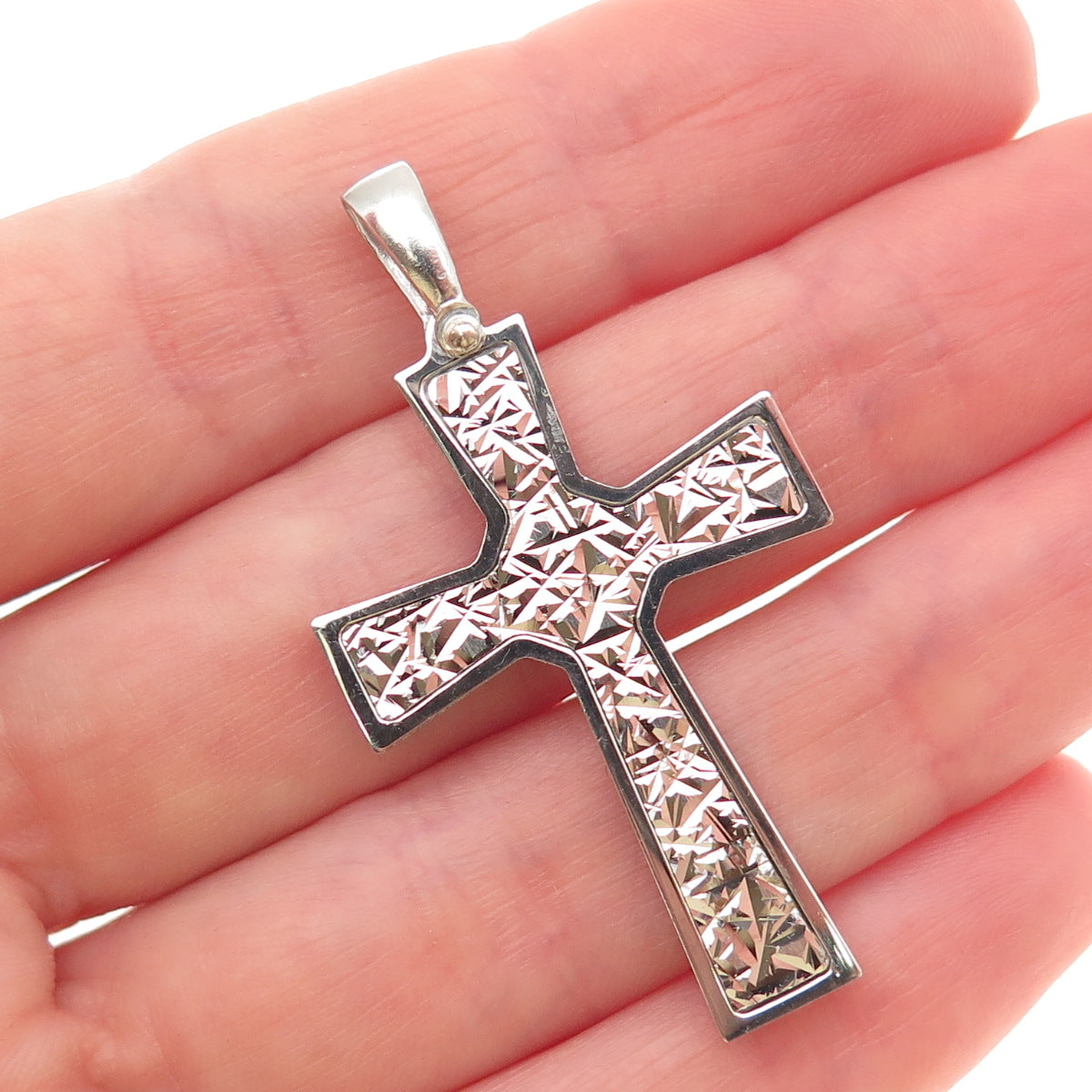925 Sterling Silver Italy Diamond-Cut Cross Charm Pendant