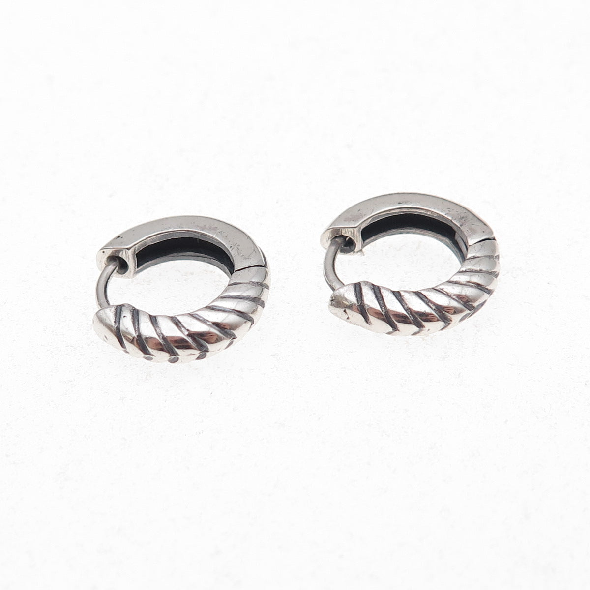 925 Sterling Silver Vintage Ribbed Oxidized Hoop Earrings