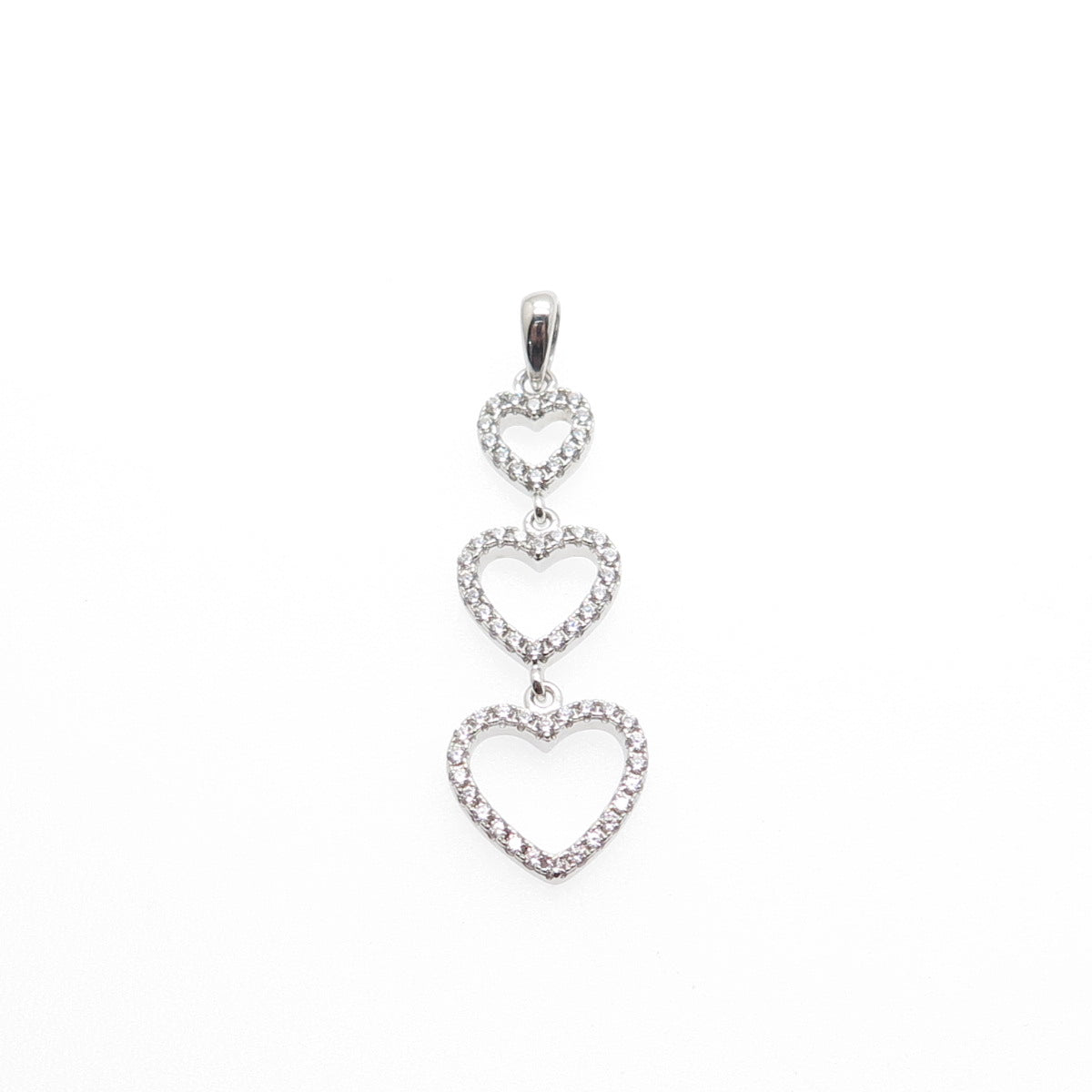 FD FELICIA DESIGN 925 Sterling Silver Round-Cut C Z Graduated Heart Pendant