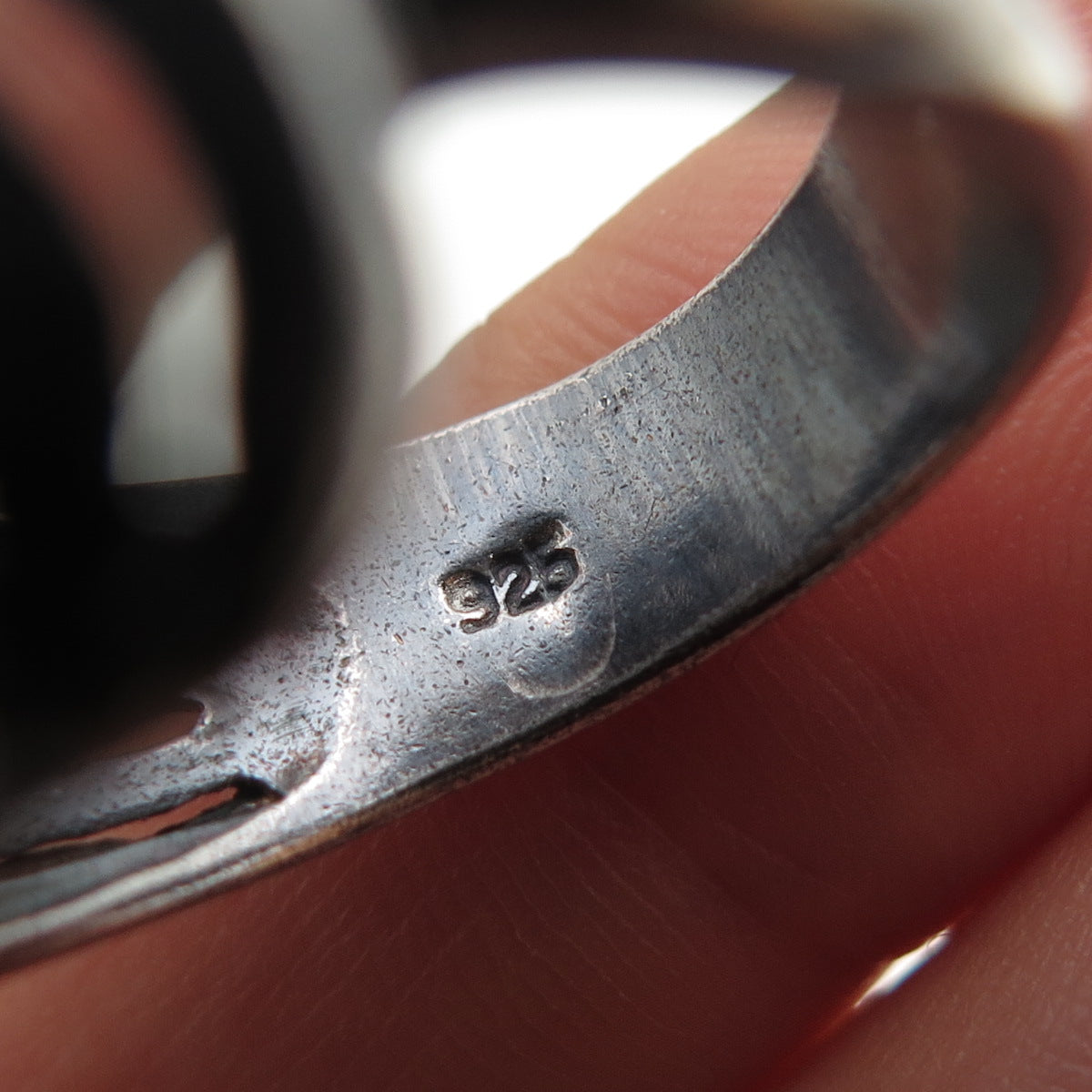 925 Sterling Silver Vintage Modernist Wavy Oxidized Ring Size 8.75