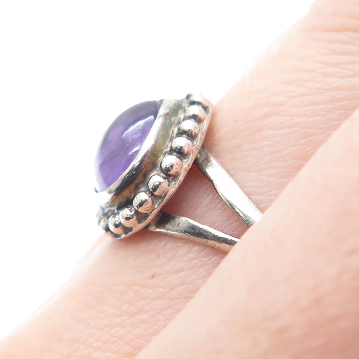 925 Sterling Silver Vintage Real Amethyst Beaded Oxidized Ring Size 8.75