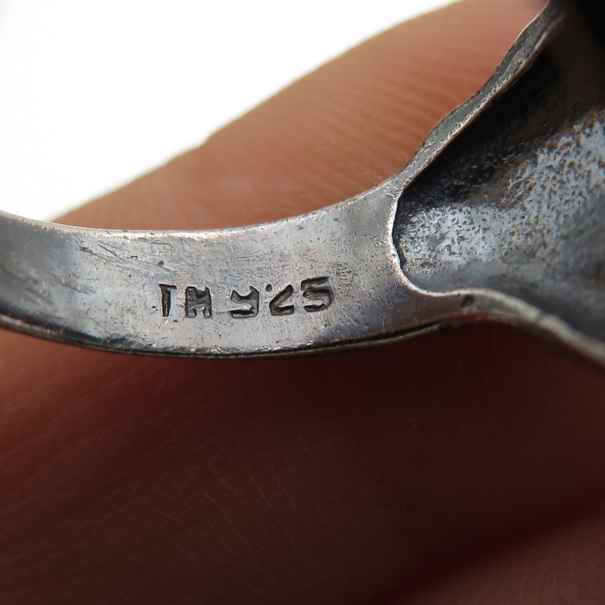 925 Sterling Silver Vintage Real Amethyst Modernist Oxidized Ring Size 7