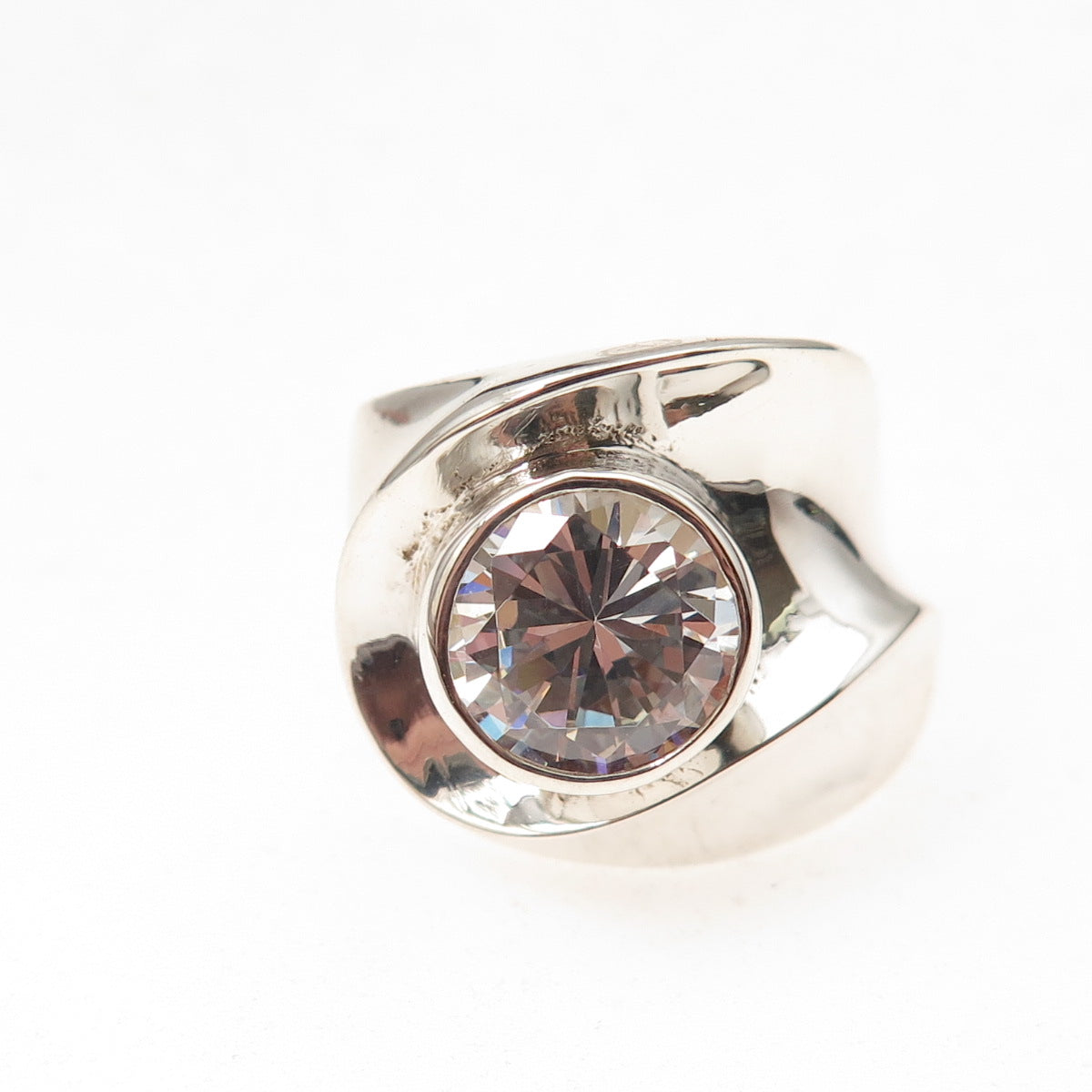 925 Sterling Silver Vintage Round-Cut C Z Modernist Oxidized Ring Size 6.25