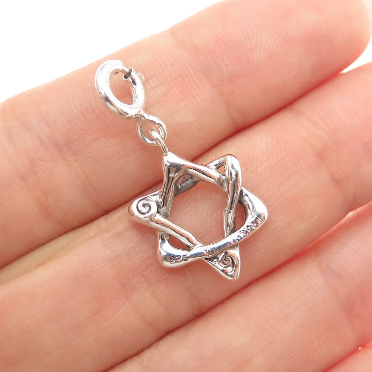 HAGIT GORALI 925 Sterling Silver Vintage Star of David Spring Ring Lock Pendant