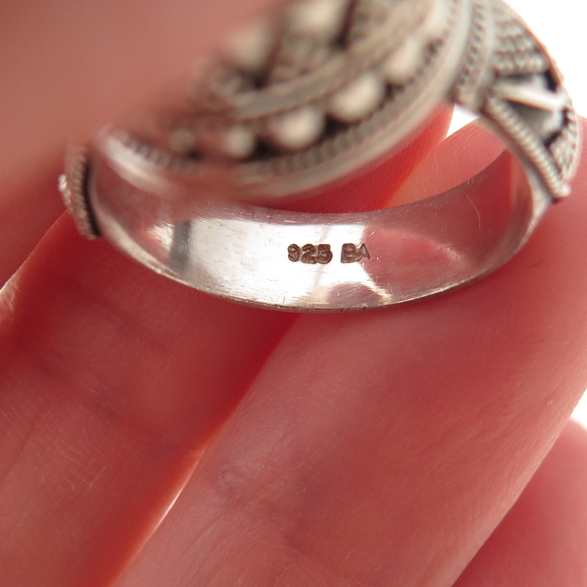 Suarti Bali Sterling Silver Vintage Real Jade Granulated Oxidized Ring Size 7.25