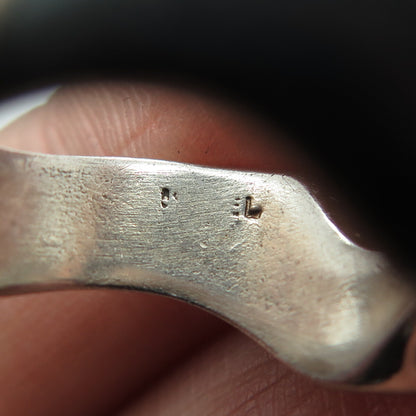 925 Sterling Silver Vintage Israel Wavy Oxidized Ring Size 8.25