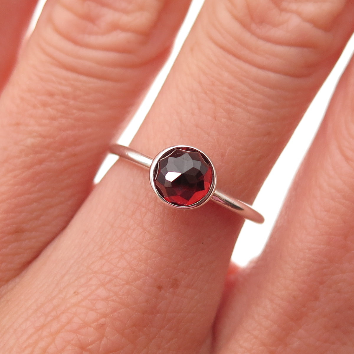 Pandora 925 Sterling Silver Red Crystal January Birthstone Ring Size 6