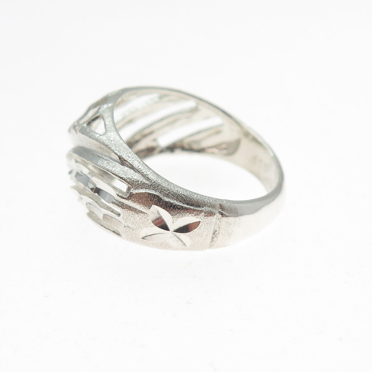 925 Sterling Silver Vintage Modernist Ribbed Ring Size 7.75