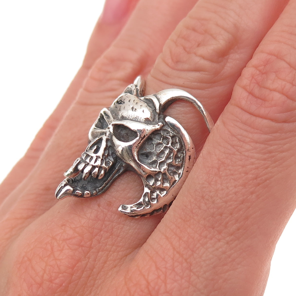 925 Sterling Silver Vintage Demon Skull Oxidized Ring Size 11