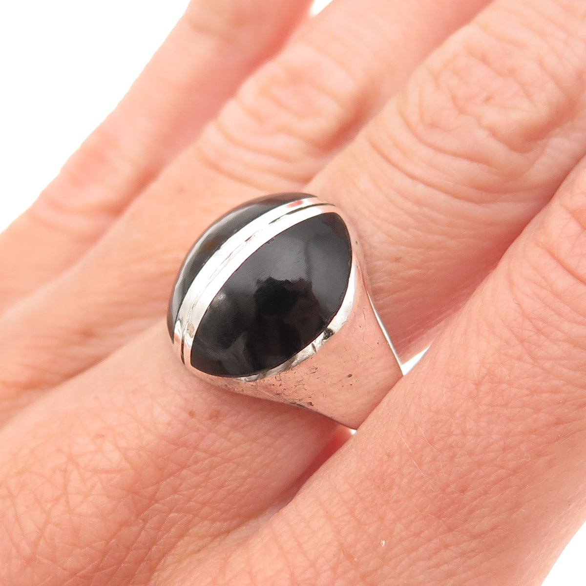 925 Sterling Silver Vintage Real Black Onyx Modernist Dome Ring Size 8