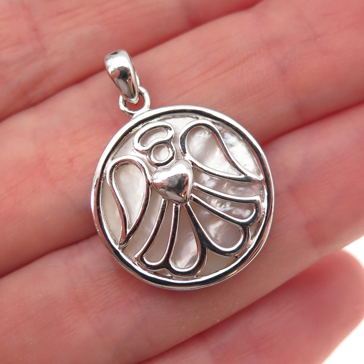 925 Sterling Silver Vintage Real MOP Angel Heart Charm Pendant