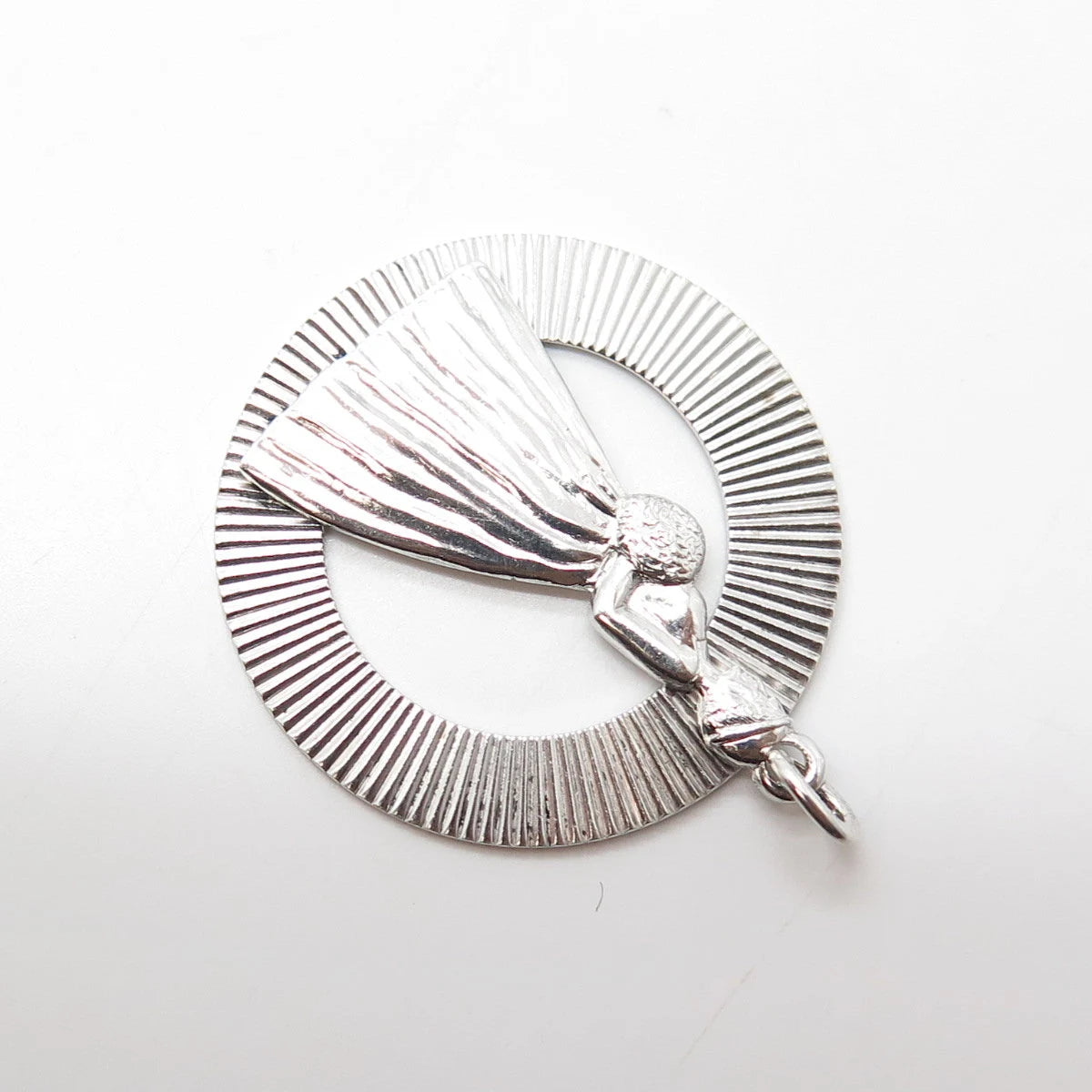 925 Sterling Silver Vintage Wedding Bride Round Ribbed Pendant