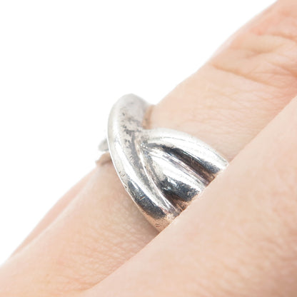 925 Sterling Silver Vintage Modernist Twisted Oxidized Ring Size 8.25