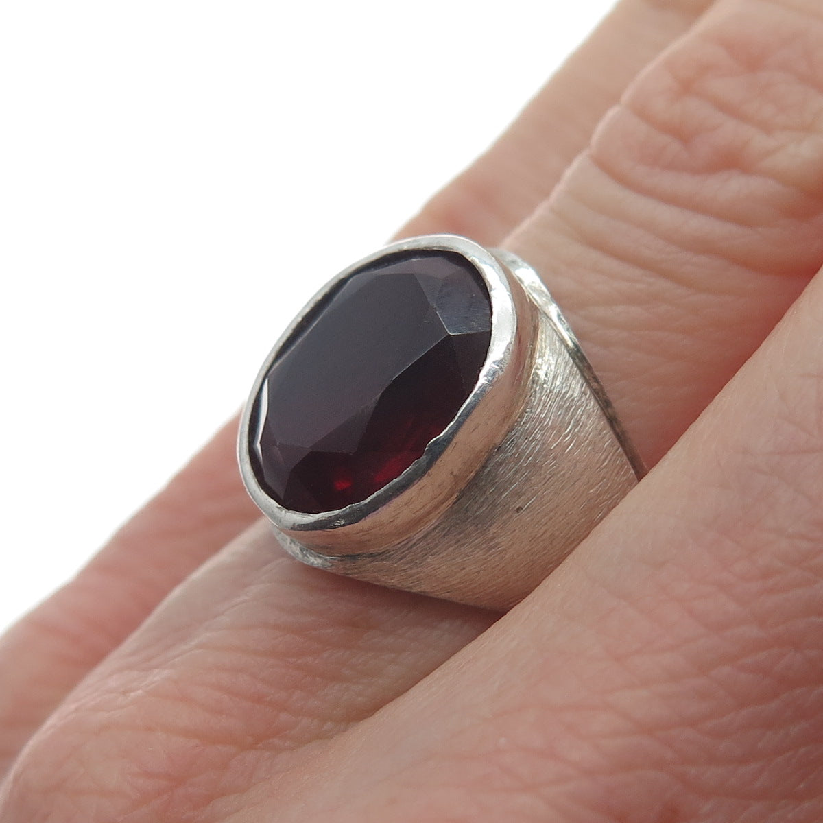 925 Sterling Silver Vintage Lab-Created Ruby Oxidized Ring Size 6