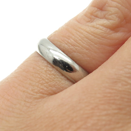 UNCAS 925 Sterling Silver Vintage Classic Band Oxidized Ring Size 6.25