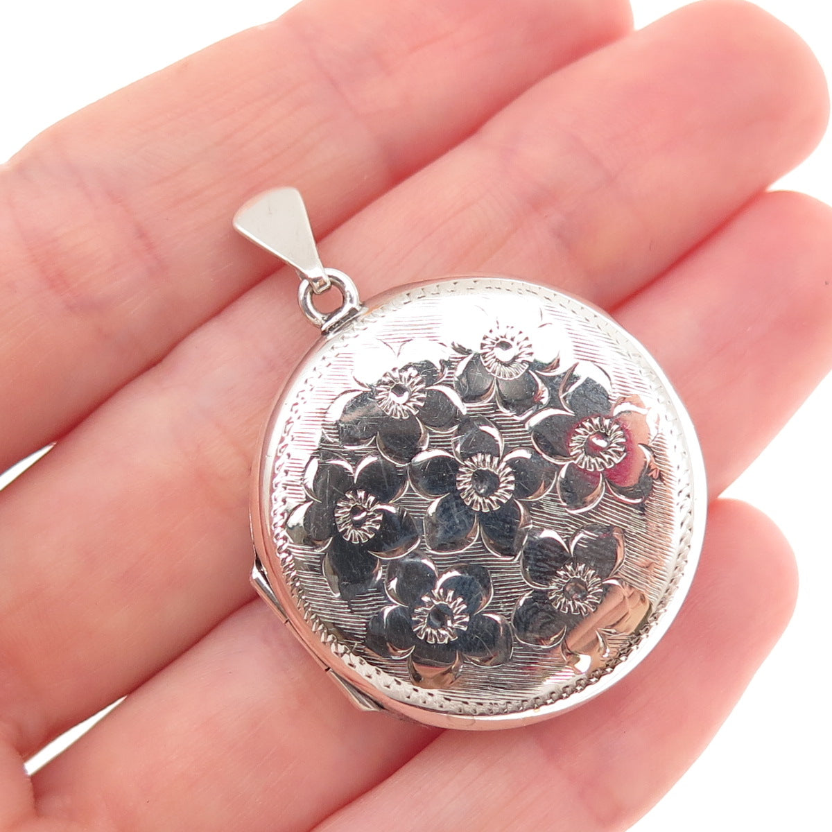 Joseph Smith & Sons 925 Sterling Silver Vintage Birmingham Floral Locket Pendant