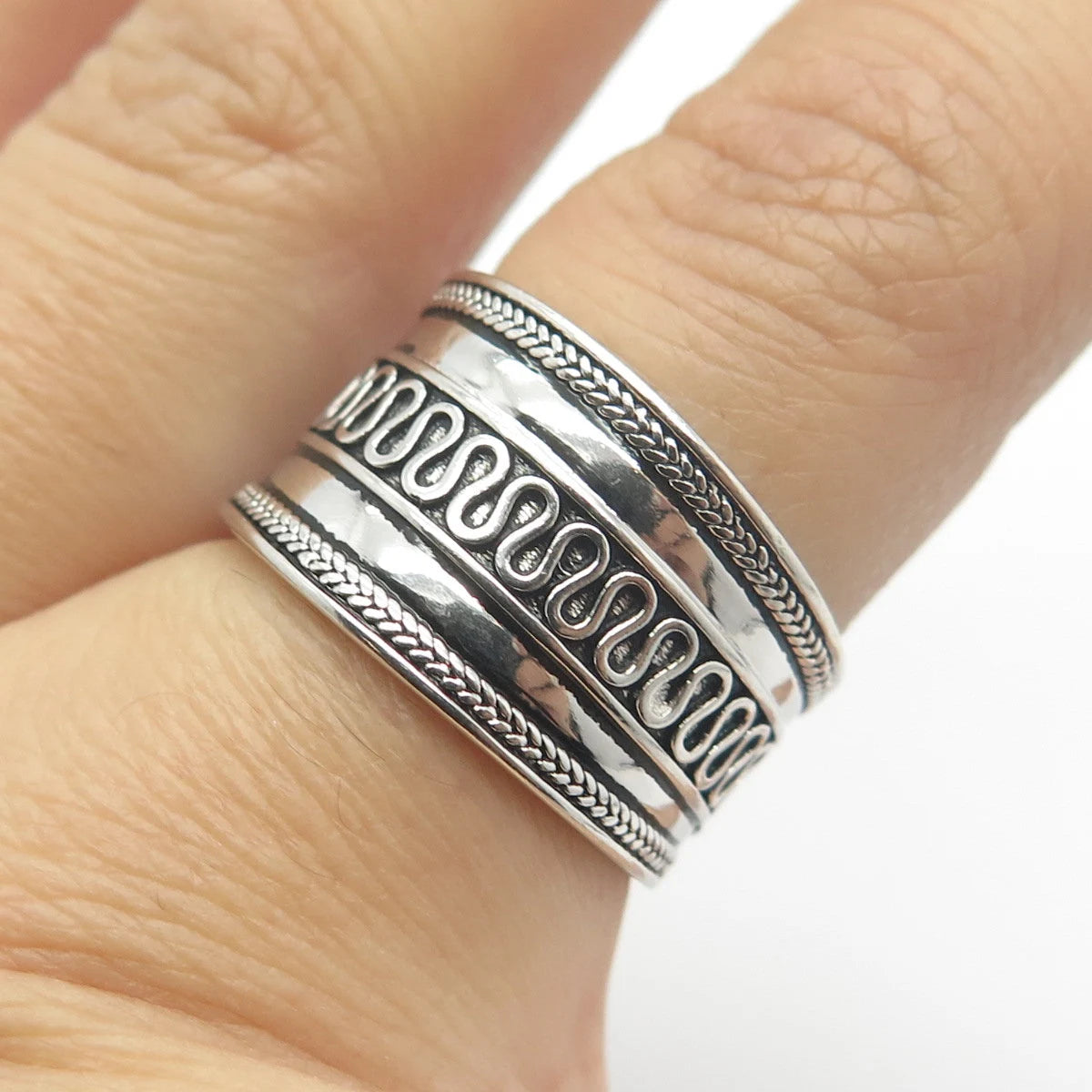925 Sterling Silver Vintage Spiral Band Ring Size 7.25