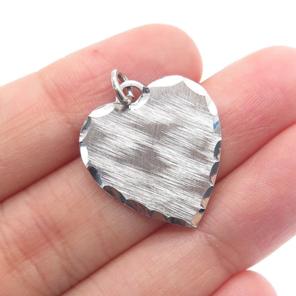 WELLS 925 Sterling Silver Vintage Diamond-Cut Heart Minimalist Charm Pendant