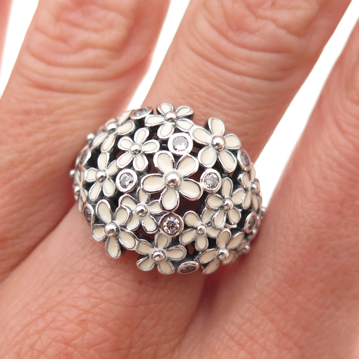 Pandora 925 Sterling Silver Enamel & C Z Darling Daisy Bouquet Ring Size 9.25