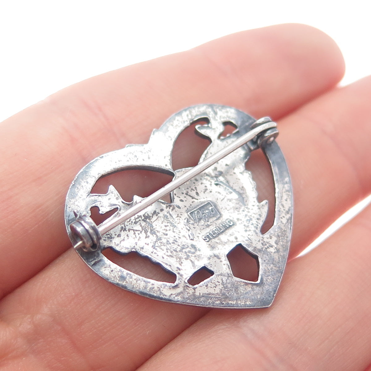 CORO 925 Sterling Silver Antique Art Deco Dove Bird Heart Oxidized Pin Brooch