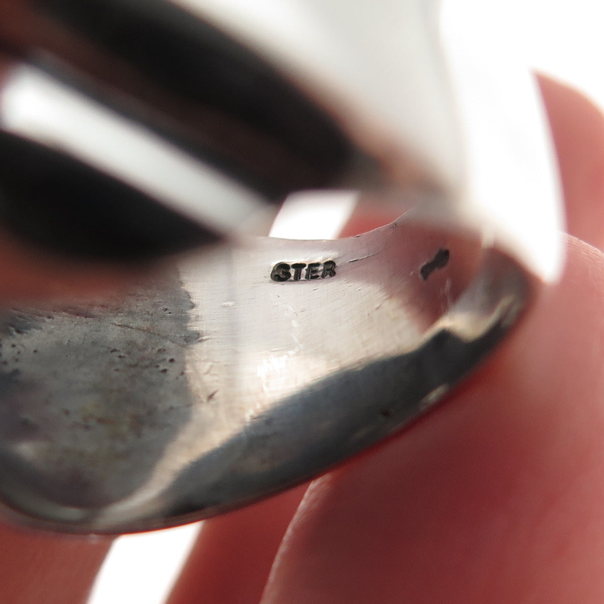 925 Sterling Silver Vintage Modernist Oxidized Ring Size 5.25