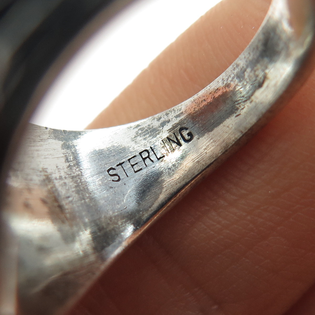 925 Sterling Vintage 1983 Lab-Created Ruby Veterans Middle School Ring Size 8