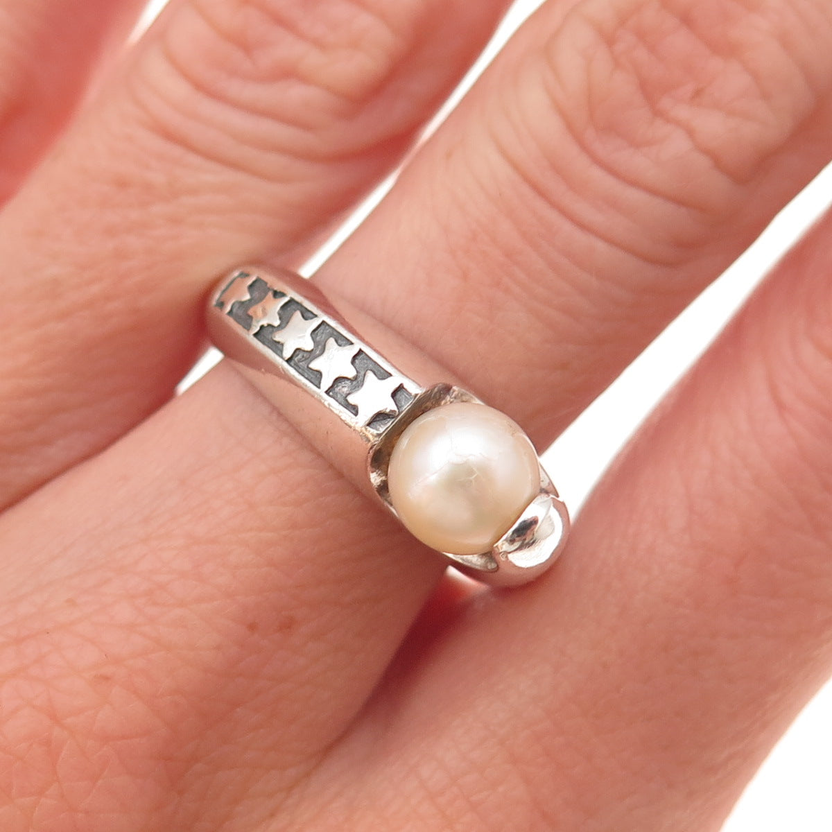 925 Sterling Silver Vintage Real Pearl Star Modernist Oxidized Ring Size 8.5