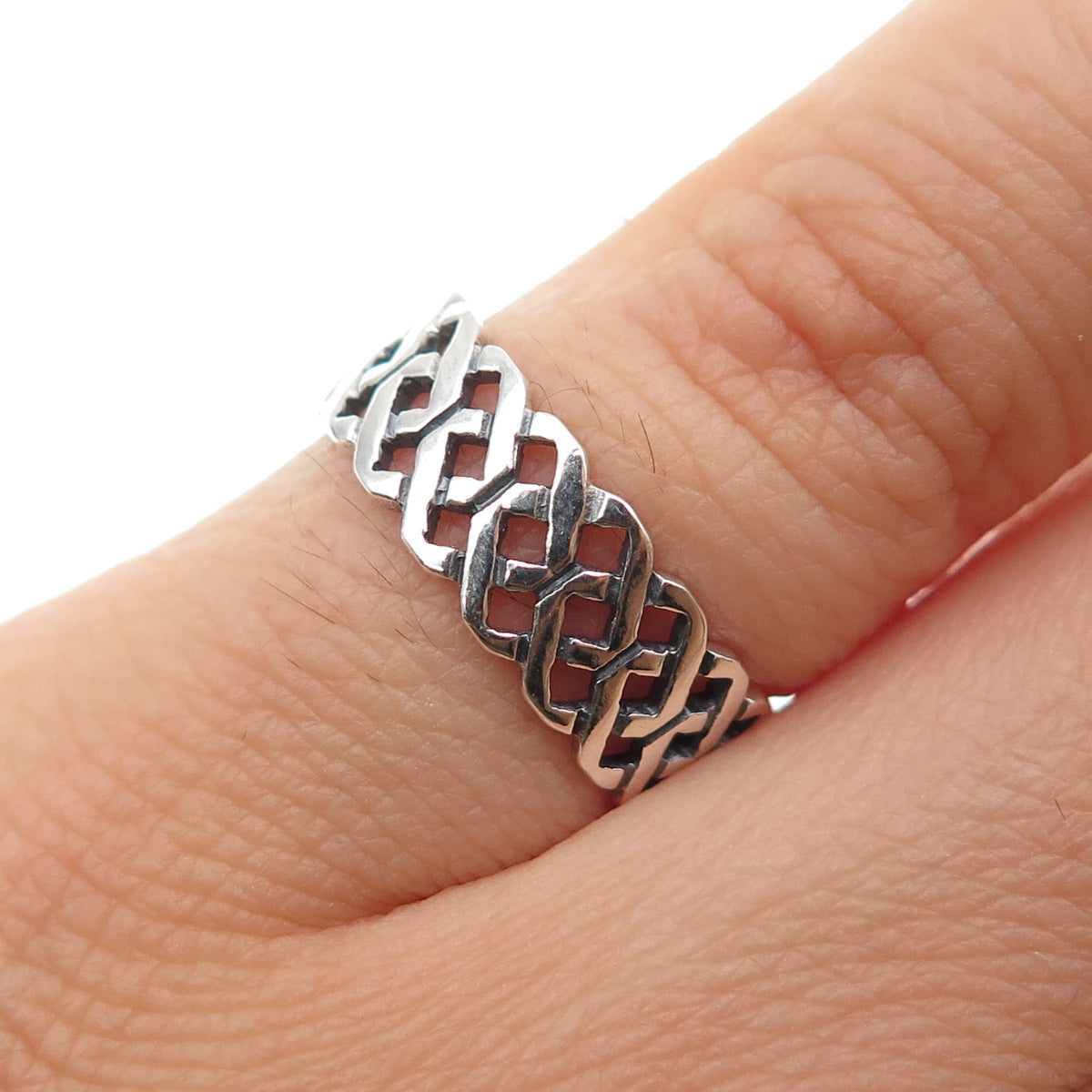 925 Sterling Silver Vintage Celtic Knot Band Ring Size 5.25
