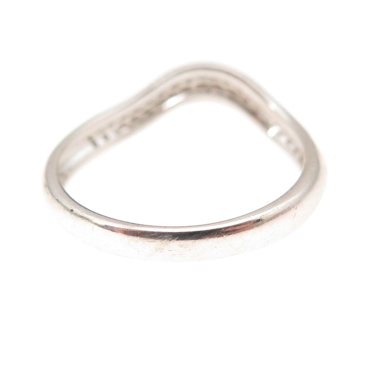 Jeulia 925 Sterling Silver Round-Cut C Z Wavy Ring Size 8