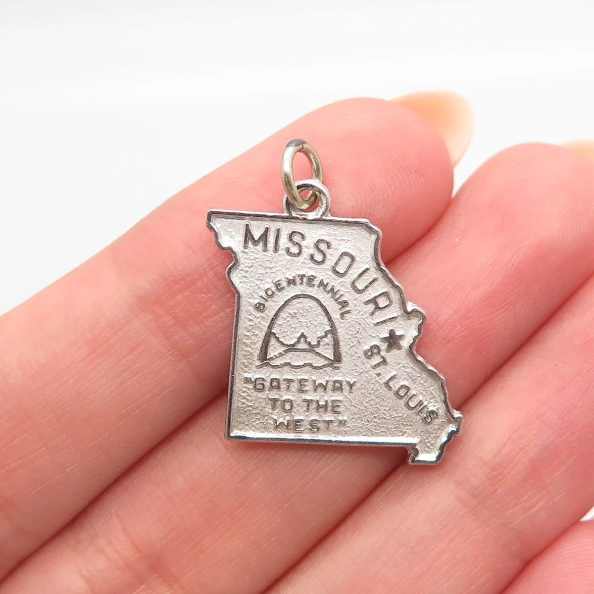 925 Sterling Silver Vintage Kinney "Missouri" State Map Charm Pendant