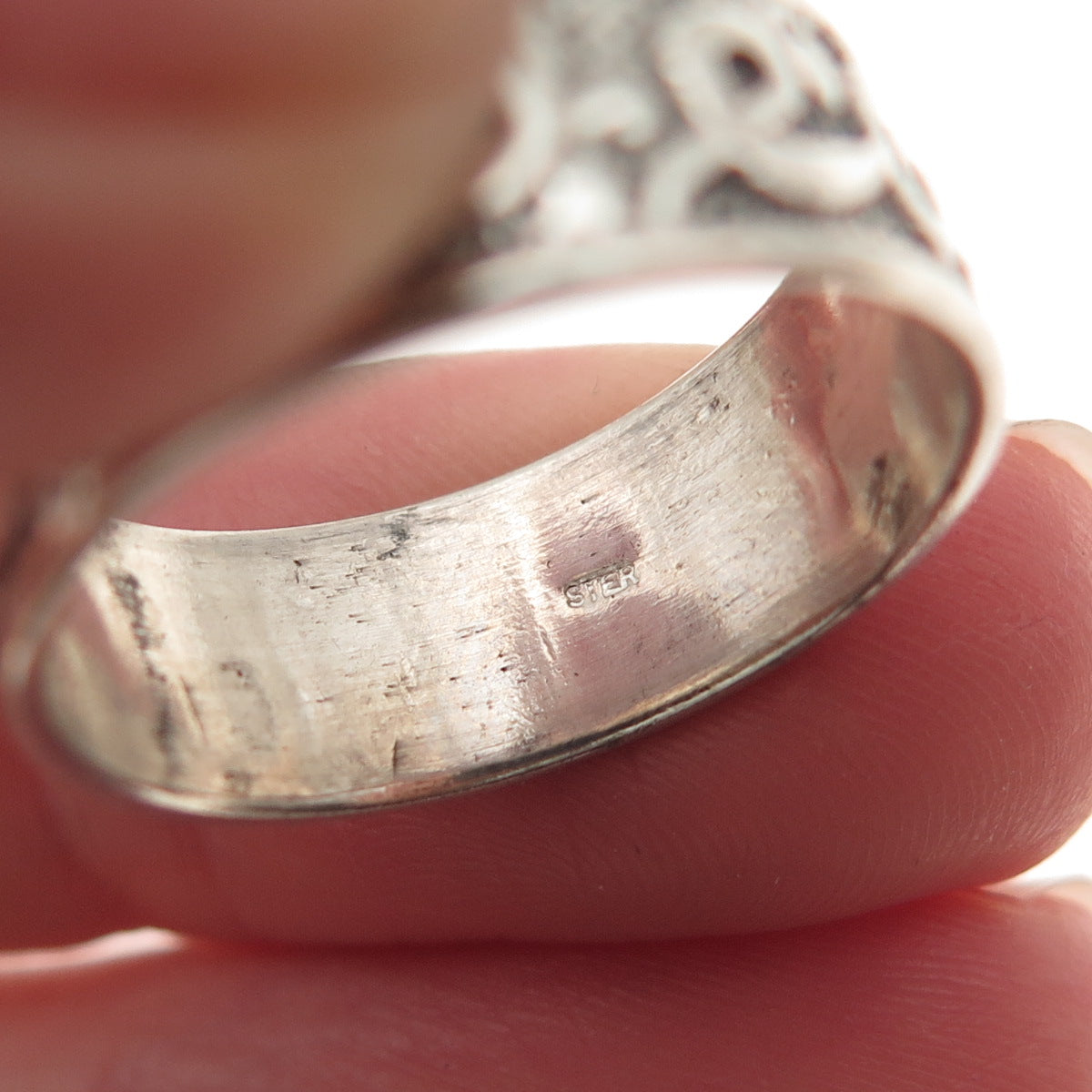 925 Sterling Silver Vintage Arabic Script Oxidized Band Ring Size 8