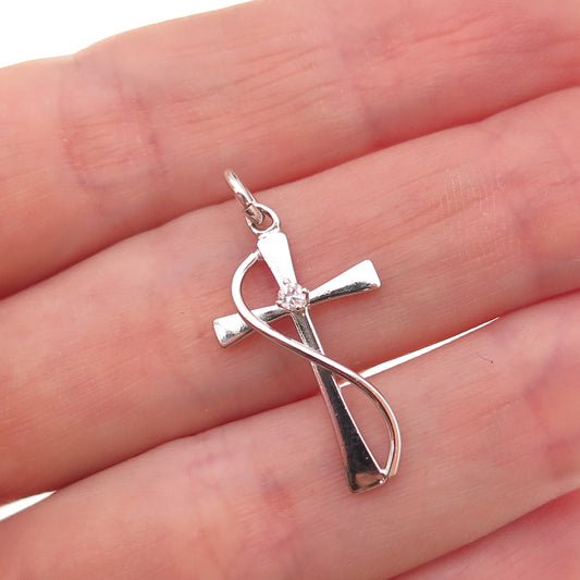 Princess Pride 925 Sterling Silver Vintage C Z Cross Charm Pendant