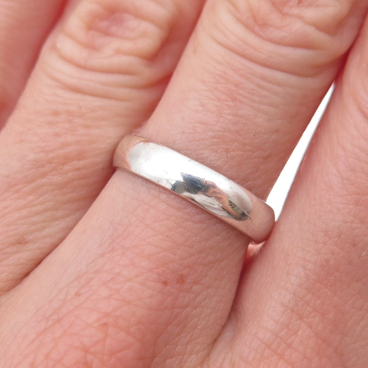 925 Sterling Silver Vintage Classic Wedding Band Ring Size 7
