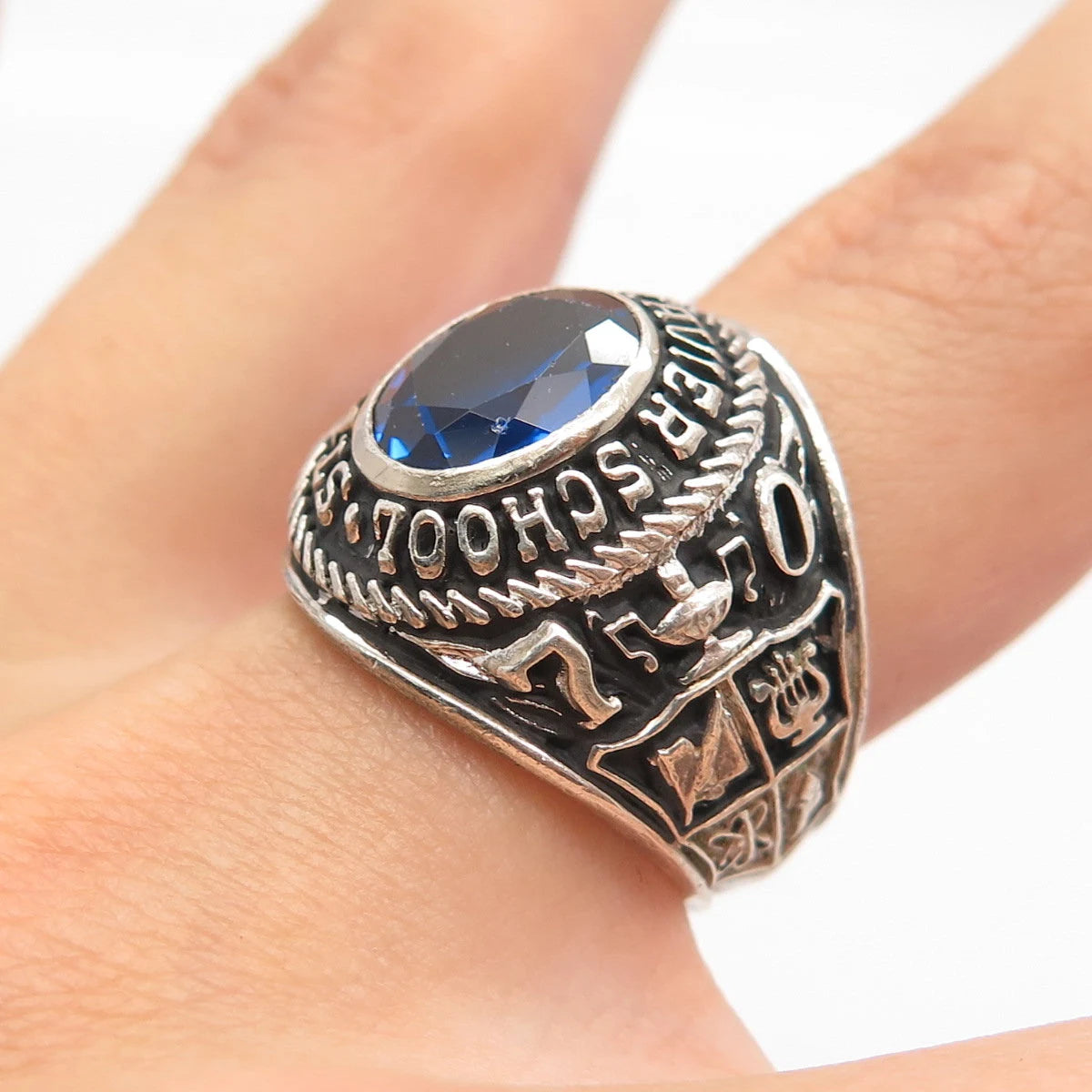 925 Sterling Silver Vintage Glass 1970 "St. Francis Xavier" School Ring Size 6